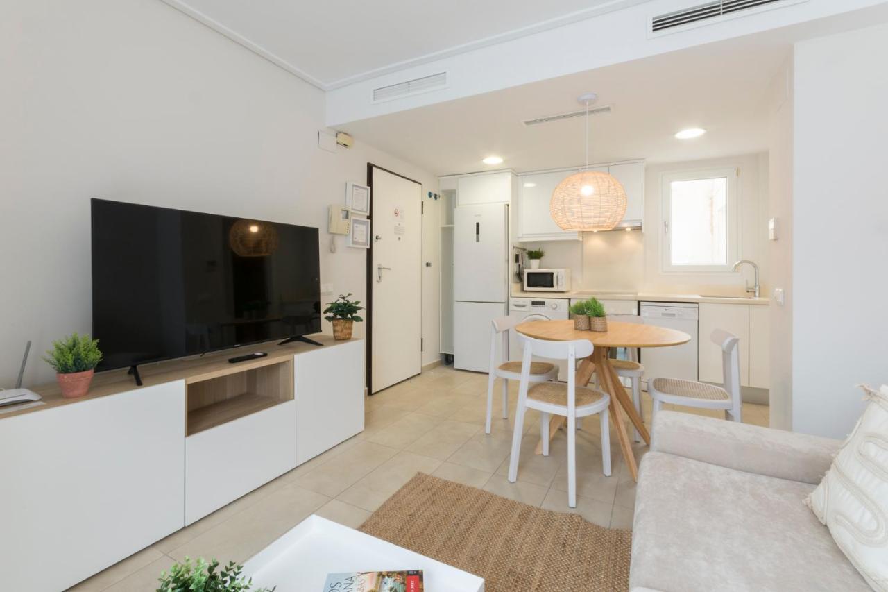 Beach & Port Apartment